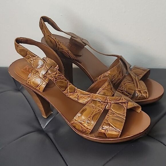 Micheal Kors Brown Alligator Print Leather/Wooded sandals. - Picture 1 of 13
